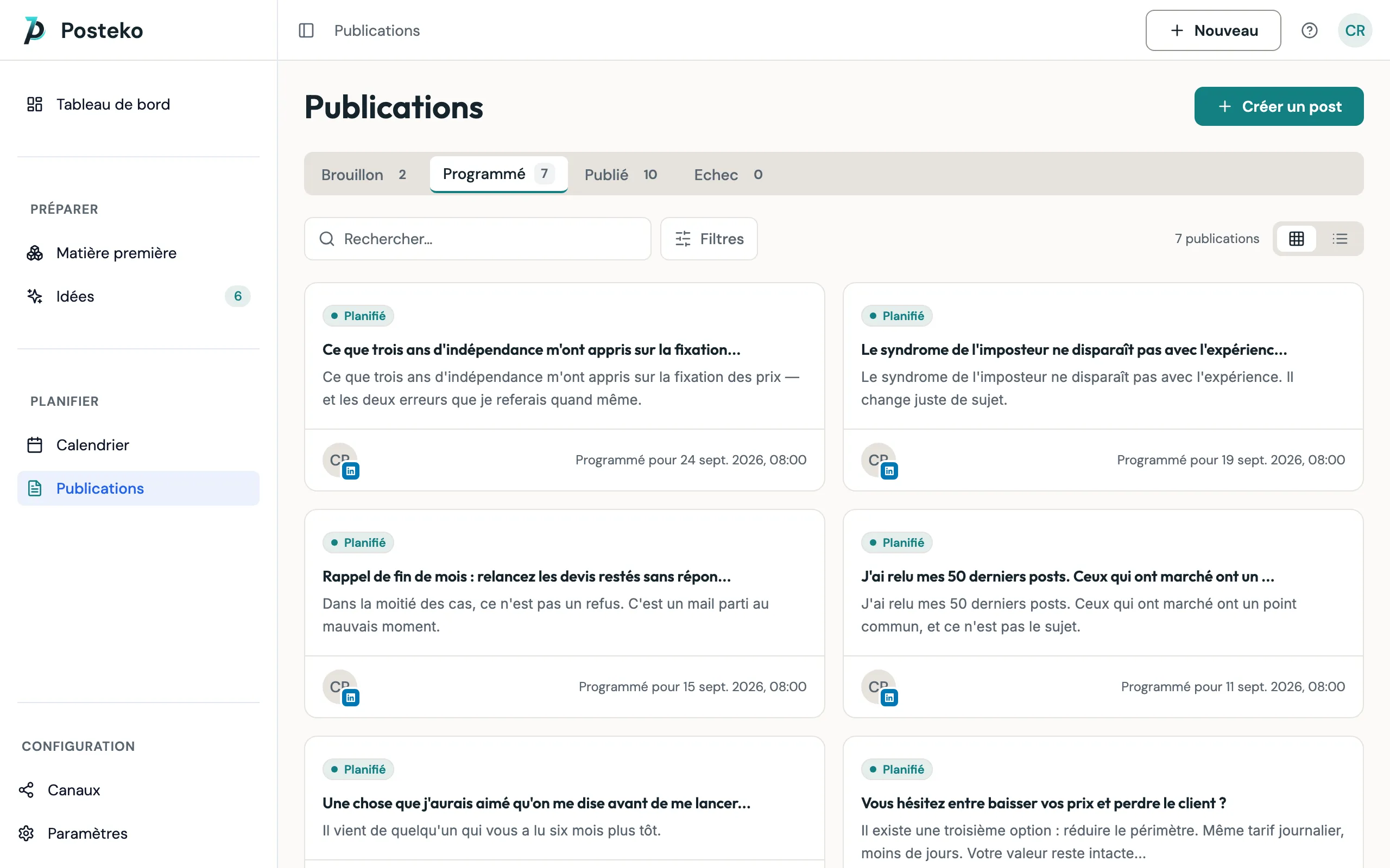 Liste des publications : onglets brouillon, programmé et publié, avec les heures d'envoi